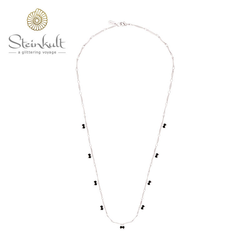 Design Necklace with Onyx Beads
Lenght 65 cm
