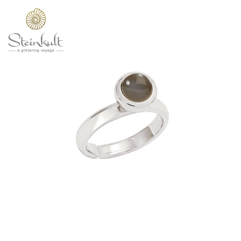 Ring with Grey Onyx