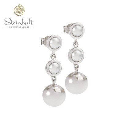 Delphia dangling earrings Pearl