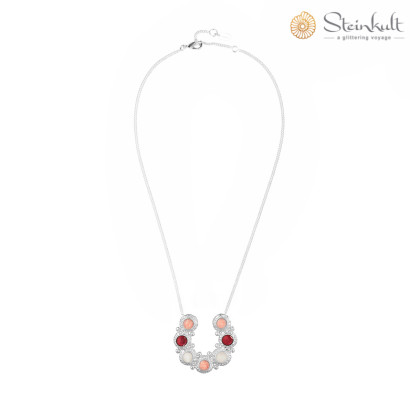 Necklace "Mila" with center piece